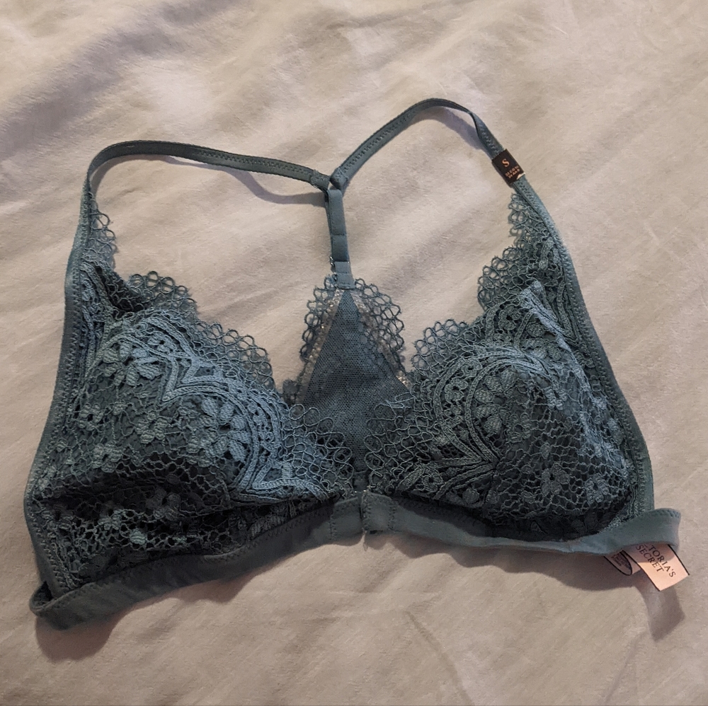 NWOT Victoria's secret bralette